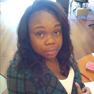 Meet your Posher, Vanessa